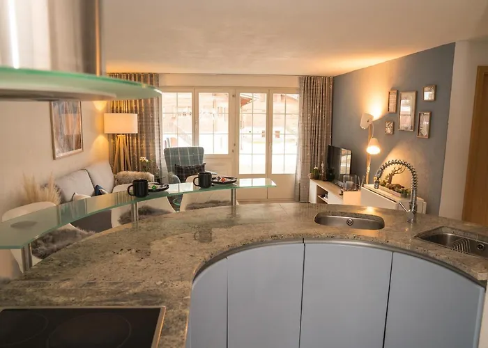 Spitzhorn - Your Peak Getaway - Private Terrasse & Gratis Parkplatz *